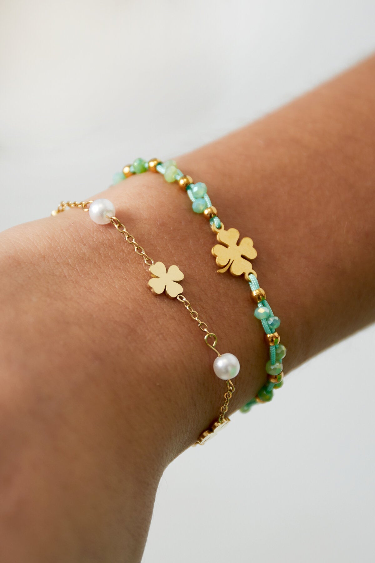 Bracciale Perle con Quadrifoglio Portafortuna